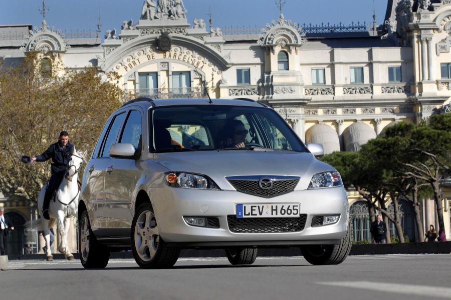  Mazda2 2002 года  (фото 101 из 113)